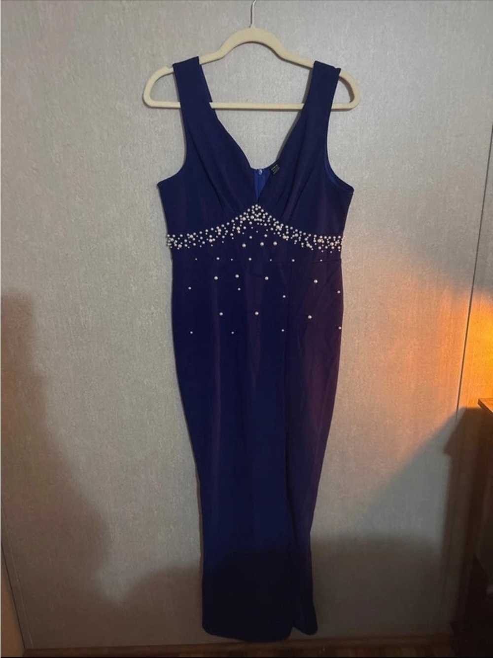 SHEIN Navy Pearl-Embellished Sleeveless V-Neck Prom Dress